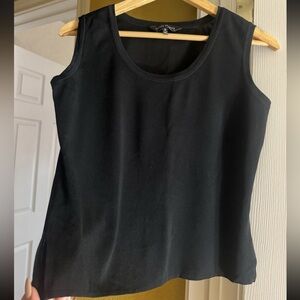 Ming Wang Tank Top Black Medium Rounded Neck Side Slits